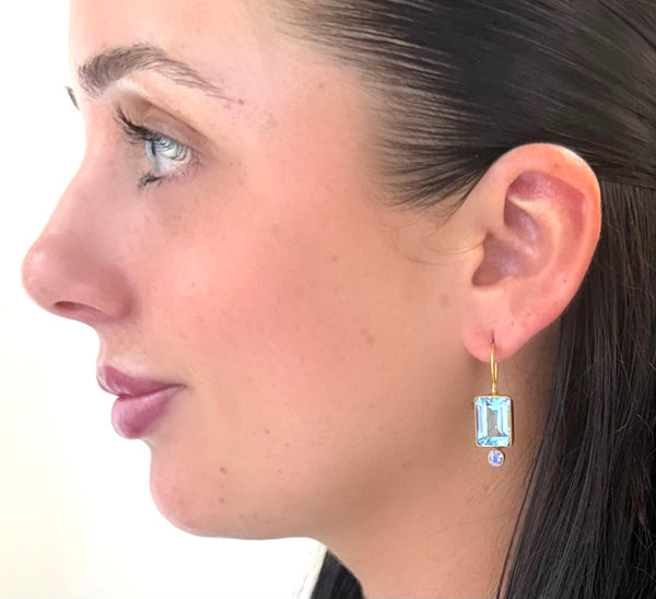 Blue Topaz and Tanzanite Midi Earring