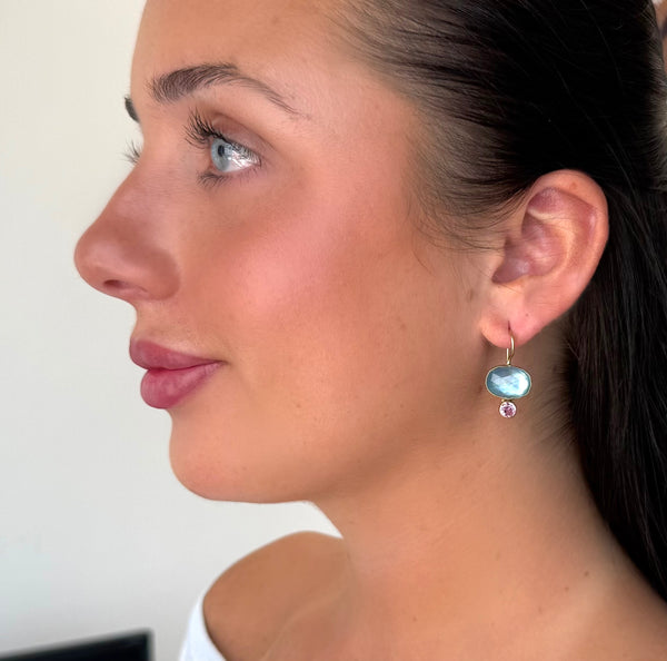 Steel Magnolia Sapphire Ear