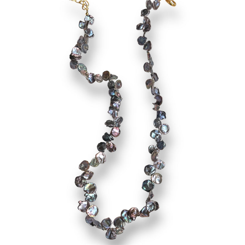 Petal Peacock Pearl Necklace