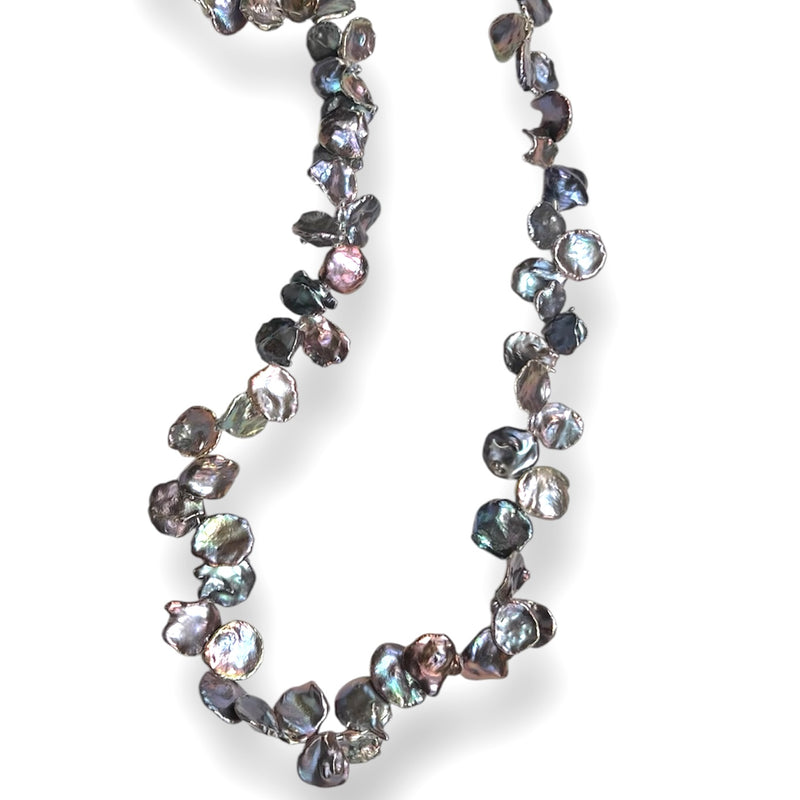 Petal Peacock Pearl Necklace
