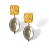 Bacchus Pearl Drop Earring in Fawn