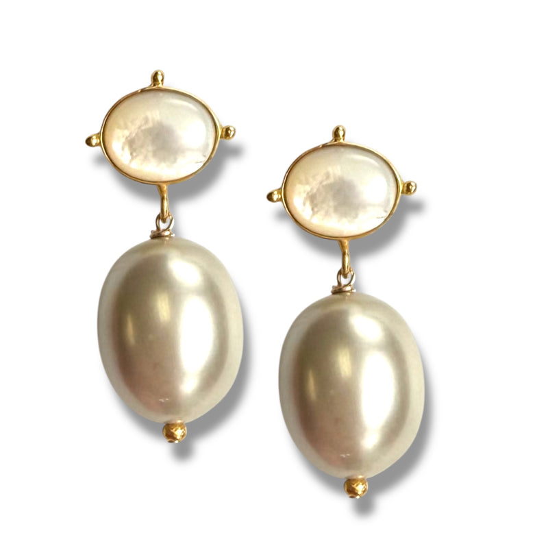 Tawny Pearl Drop Earring