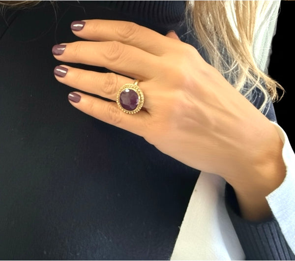 DMD Fine - Ruby Pinwheel Bead Ring